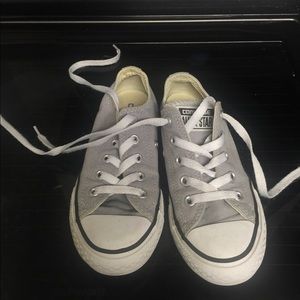 Youth grey converse all stars. Size 13